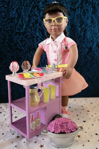 Our Generation: Liah and the Patio Treats Trolley set